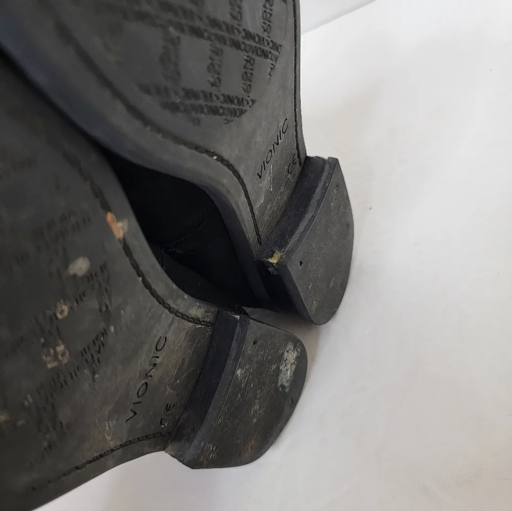 VIONIC Orthaheel Country Crescent Suede Boots Ankle Buckle Size 7.5 - Picture 10 of 14